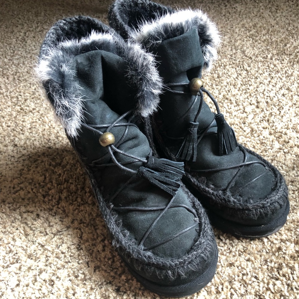 MOU winter boots